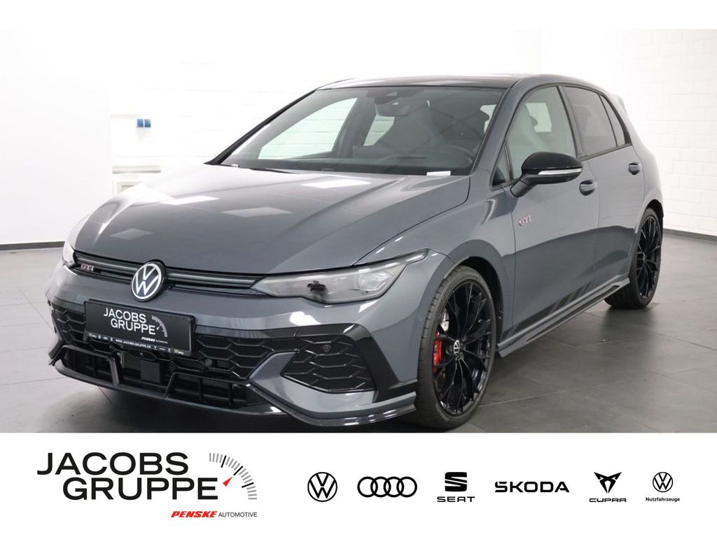 Volkswagen Golf 2024