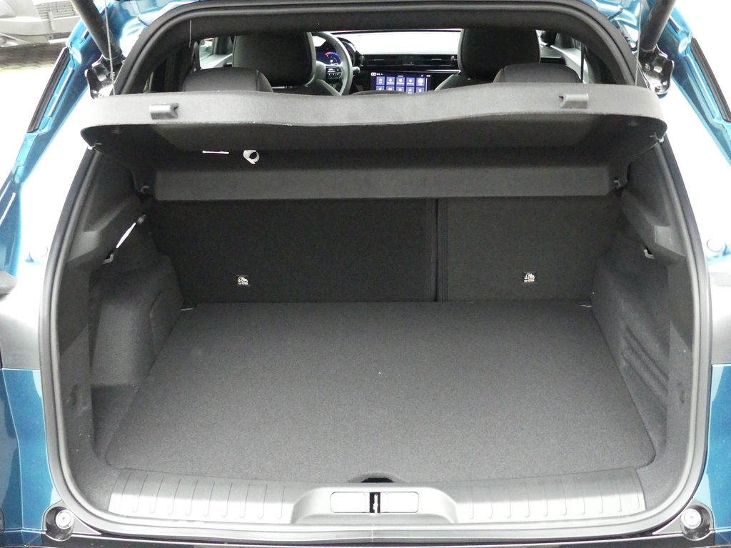 Alfa Romeo Junior 2025