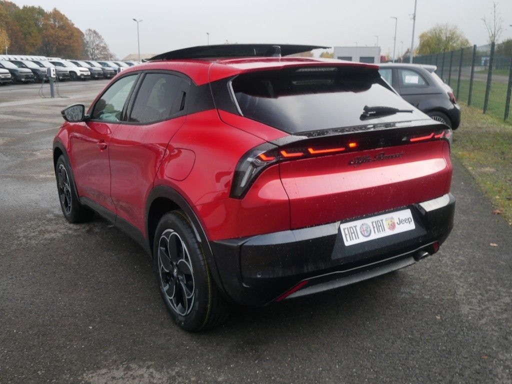 Alfa Romeo Junior 2025