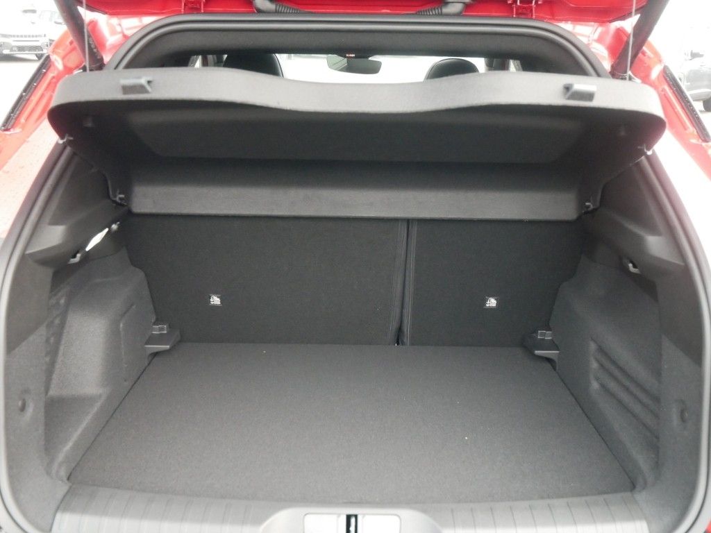 Alfa Romeo Junior 2025