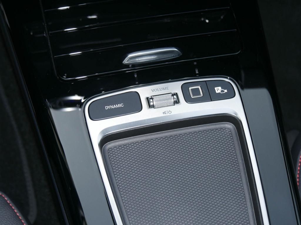 Mercedes-Benz A 250 2025
