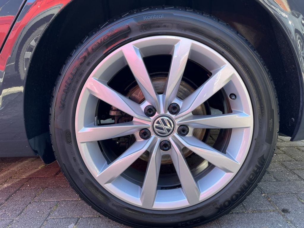 Volkswagen Golf 2020