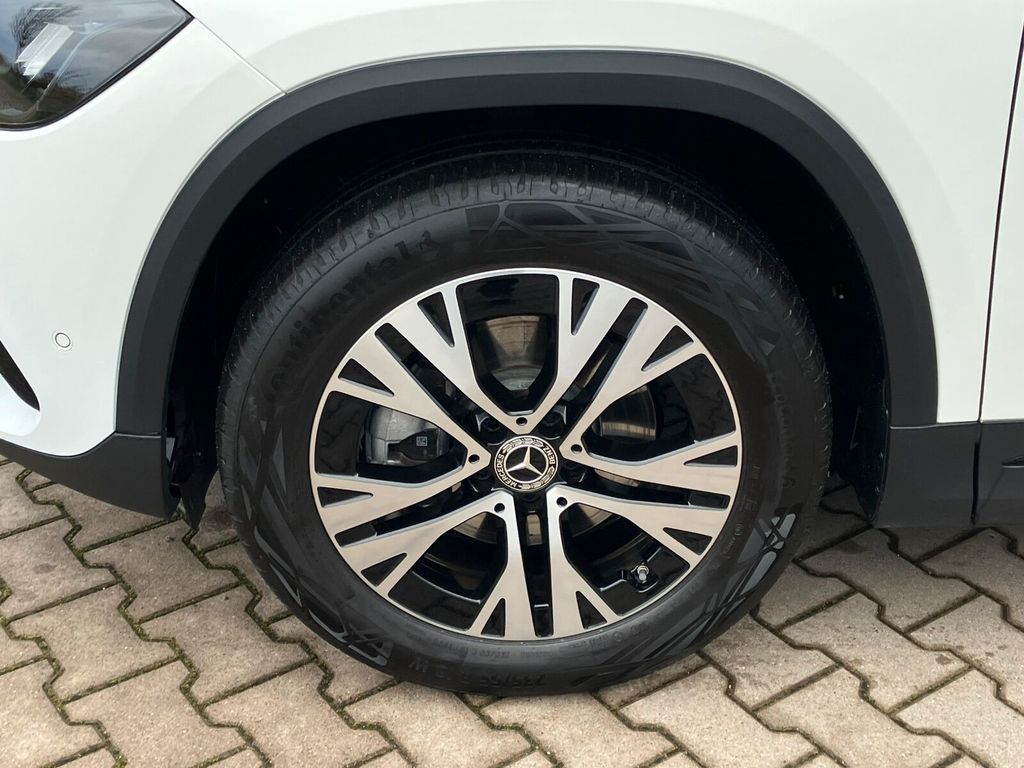 Mercedes-Benz GLA 180 2024