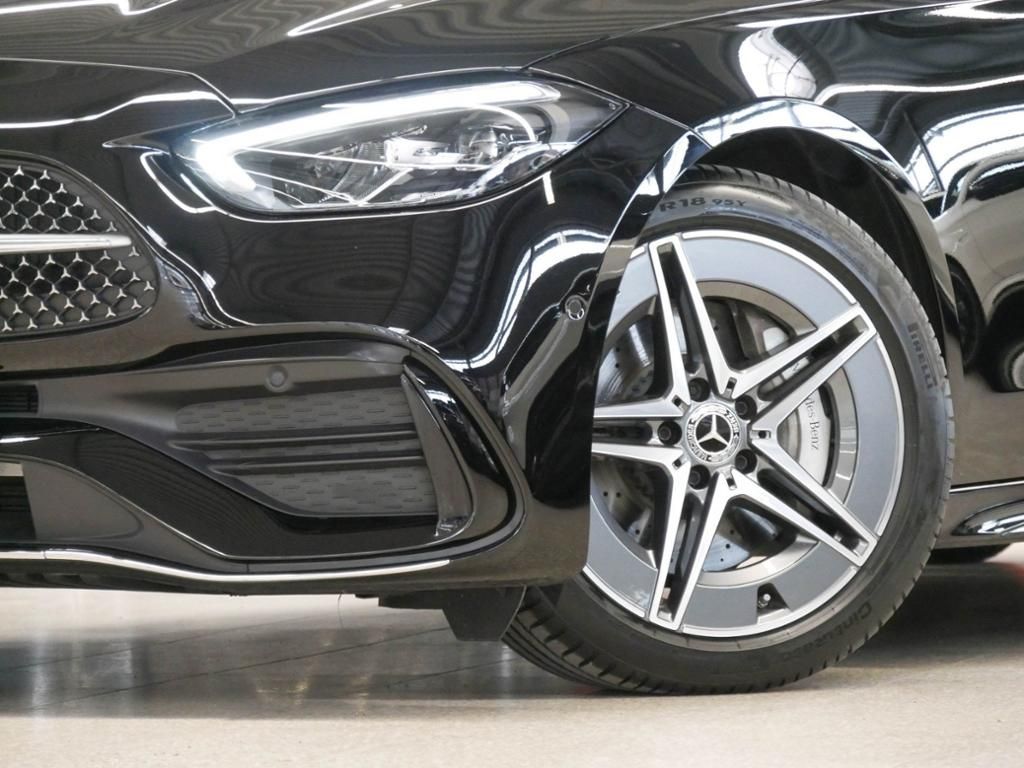 Mercedes-Benz C 300 2025