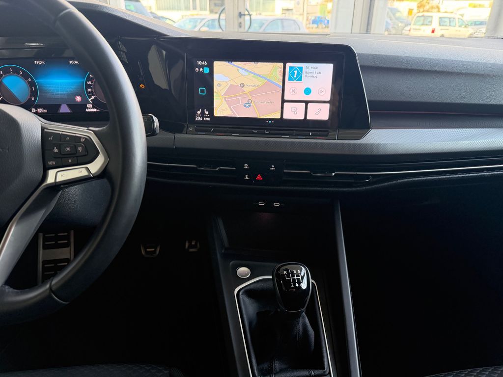 Volkswagen Golf 2022