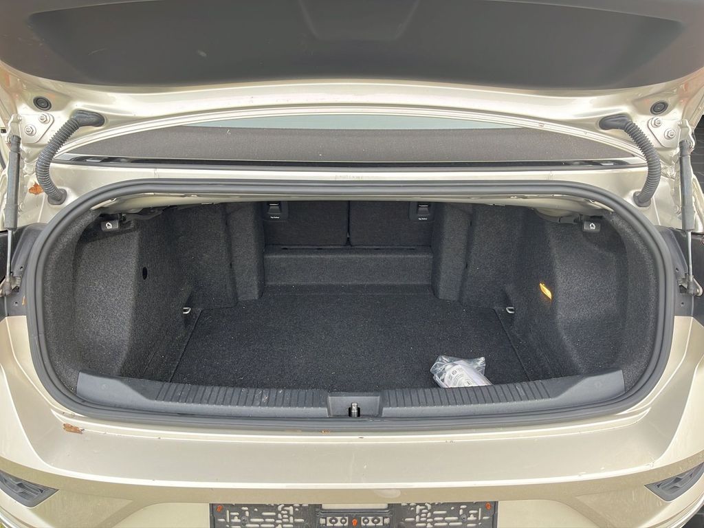 Volkswagen T-Roc 2021