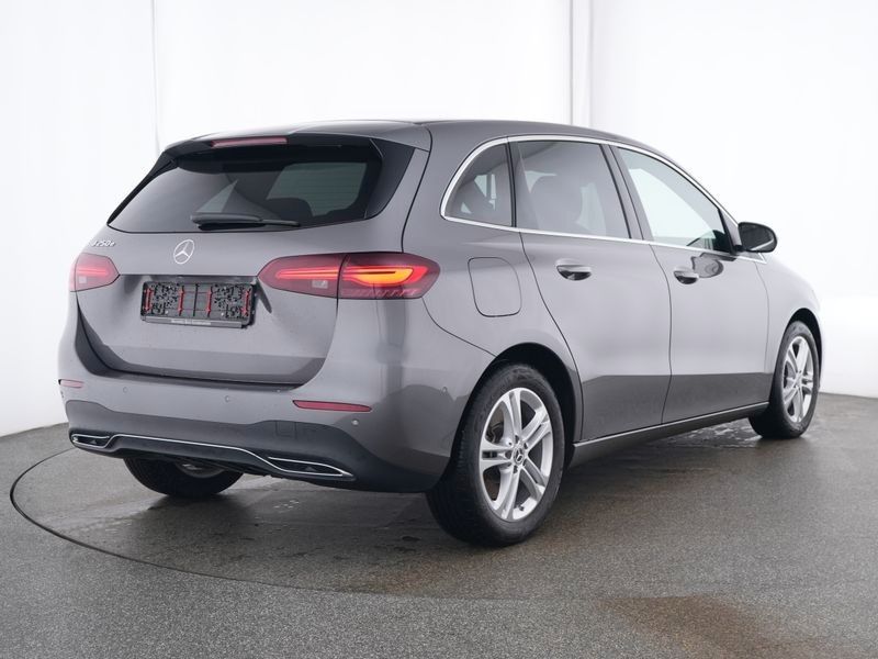 Mercedes-Benz B 250 2024