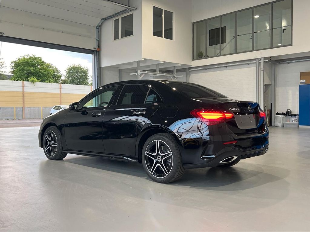 Mercedes-Benz A 250 2023