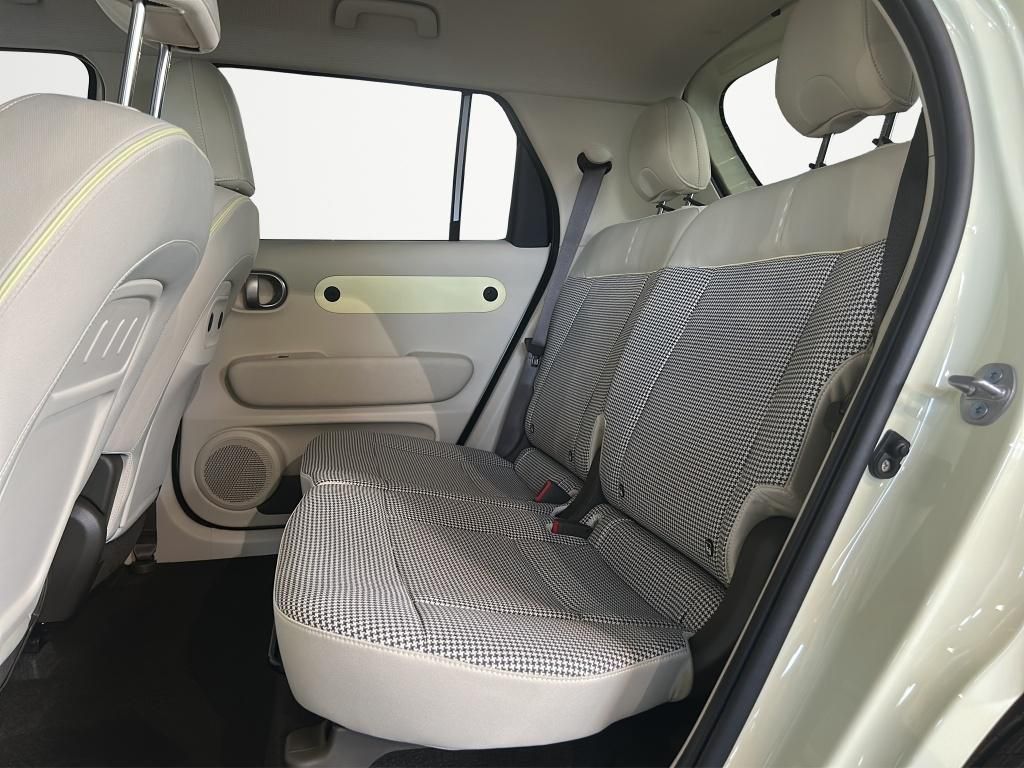 Hyundai INSTER 2025
