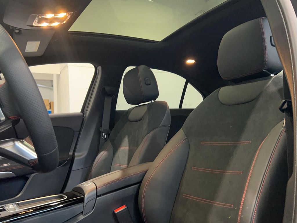 Mercedes-Benz A 250 2023