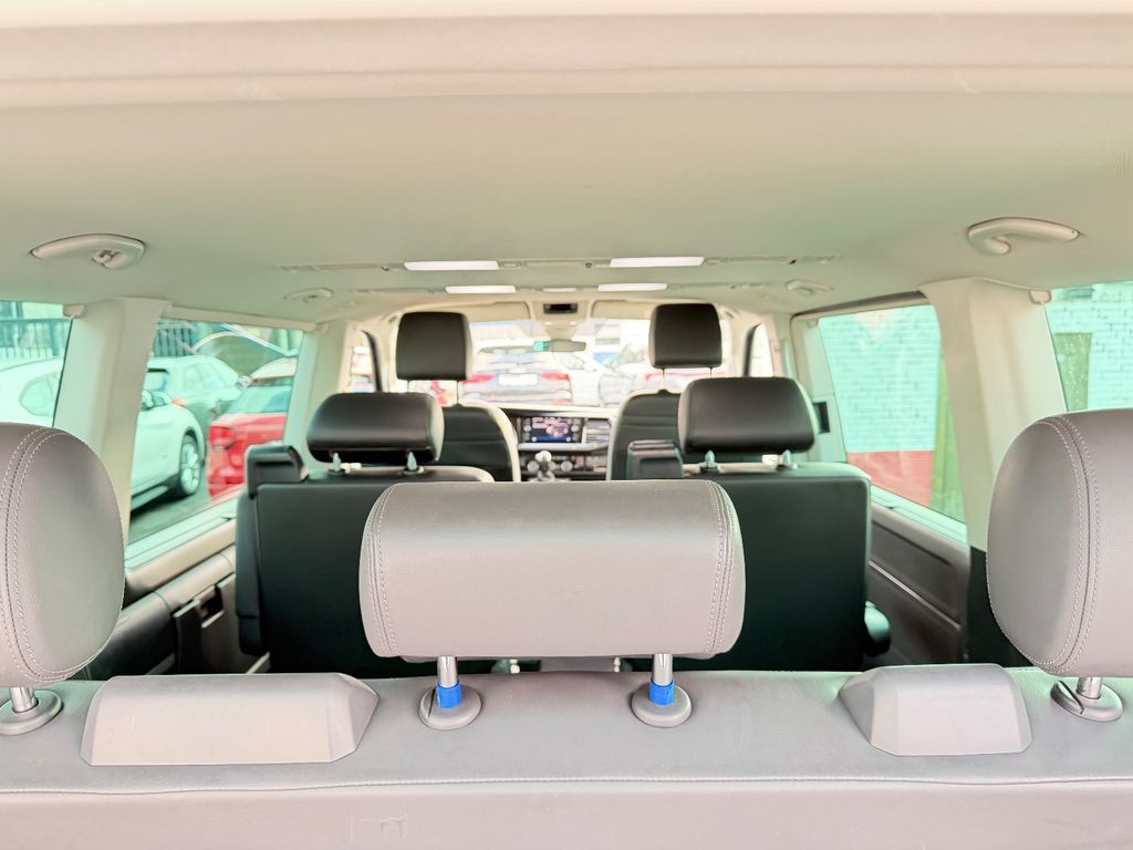 Volkswagen T6 Multivan 2022