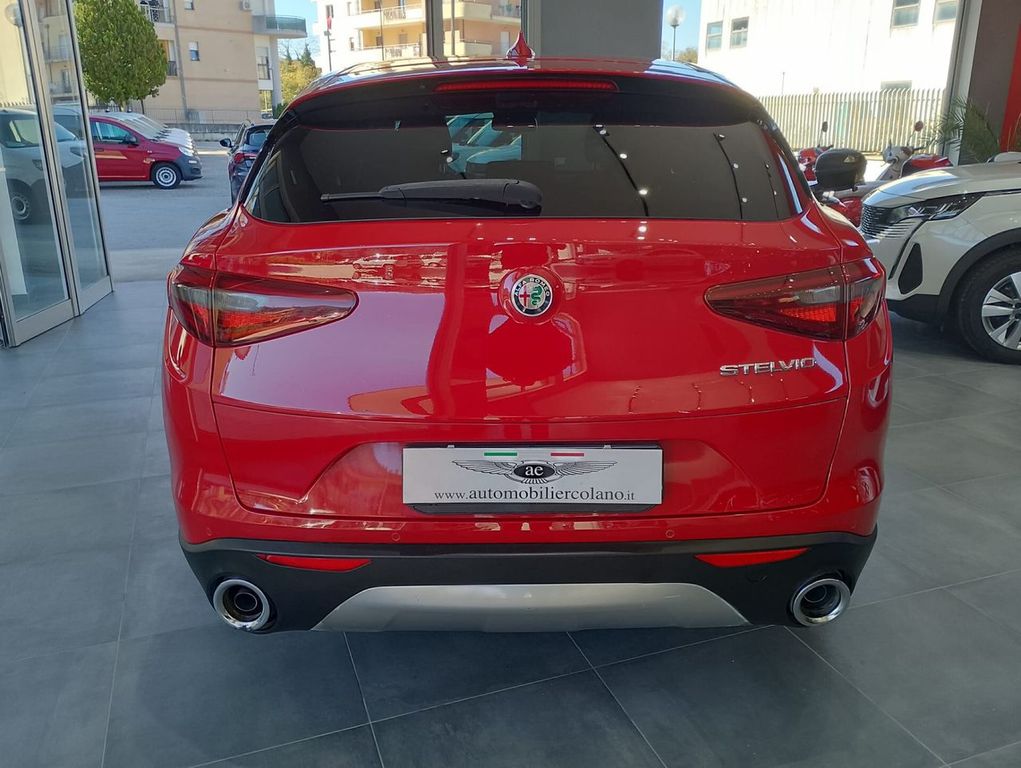 Alfa Romeo Stelvio 2019