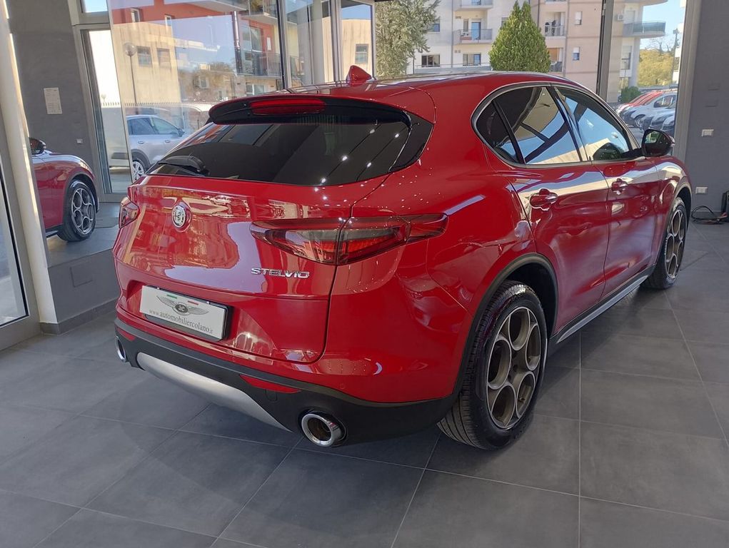 Alfa Romeo Stelvio 2019