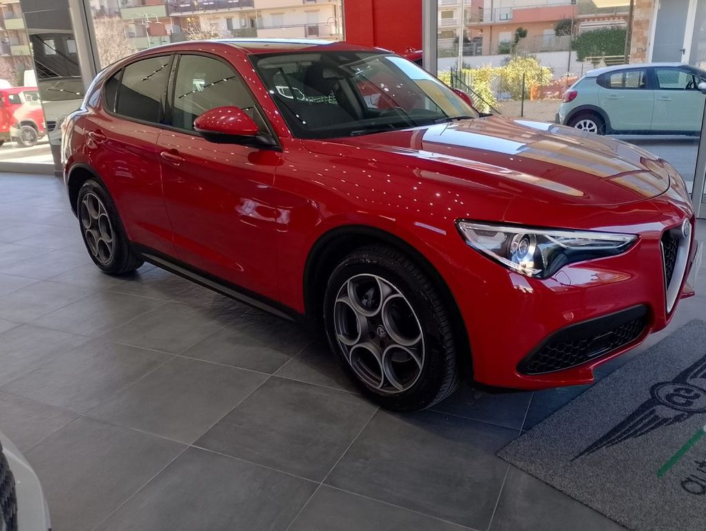 Alfa Romeo Stelvio 2019