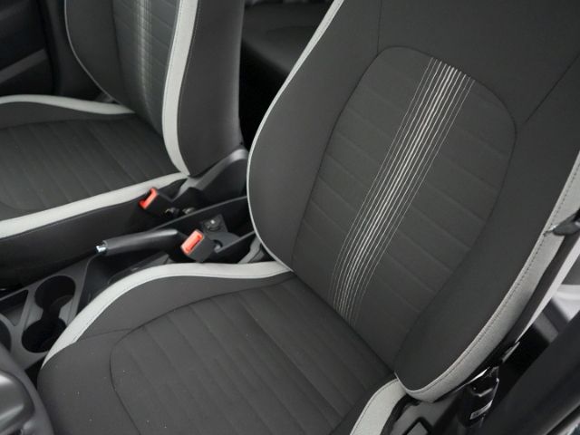 Hyundai i10 2025