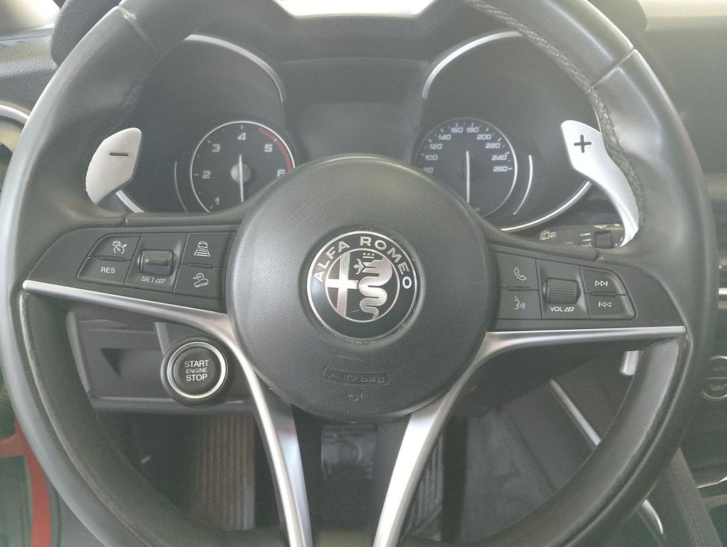 Alfa Romeo Stelvio 2019