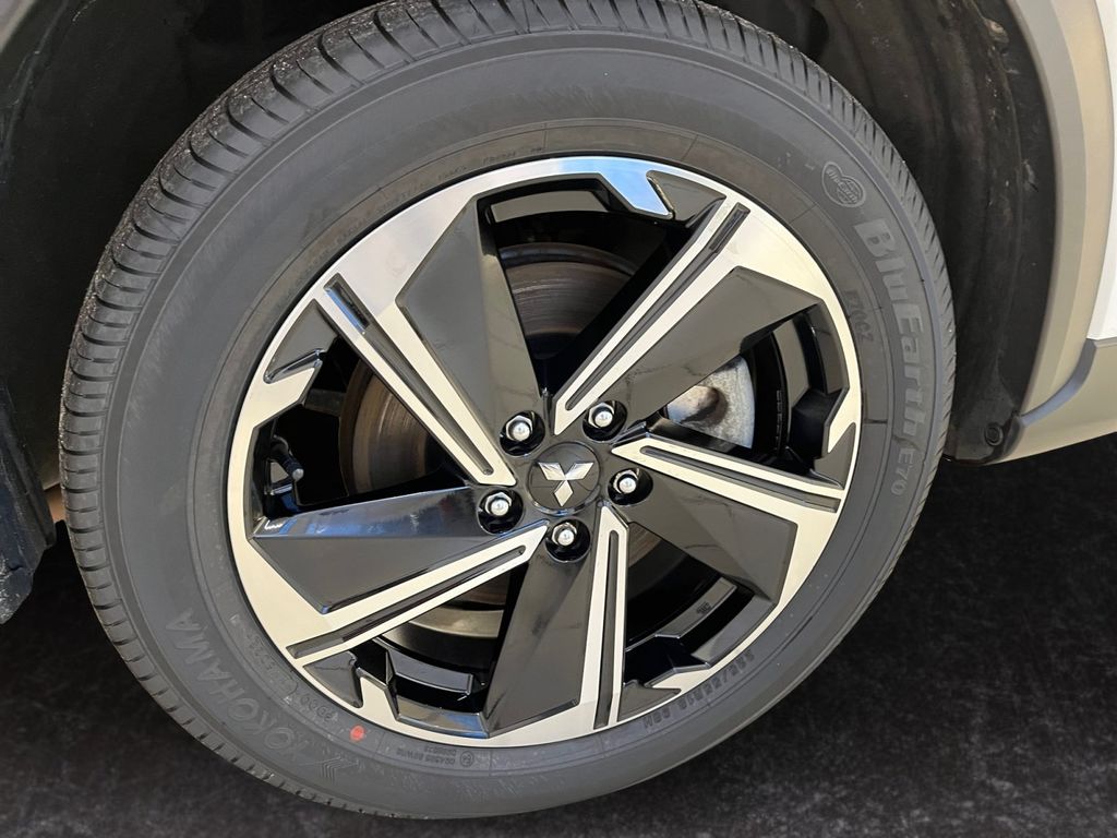 Mitsubishi Eclipse Cross 2023