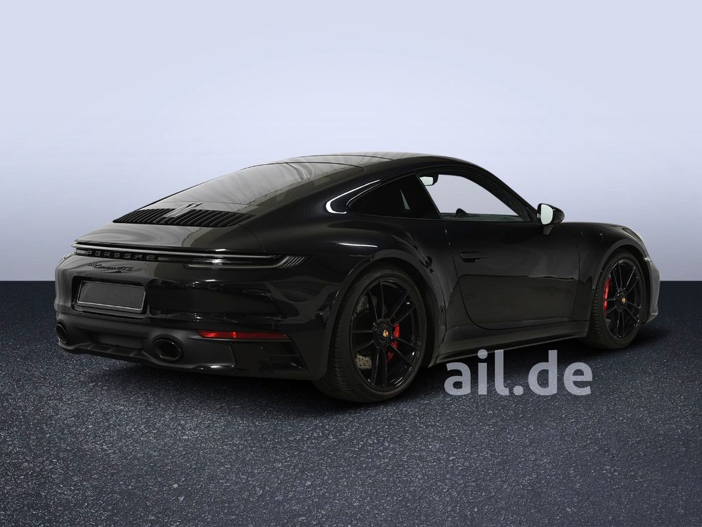 Porsche 992 2023
