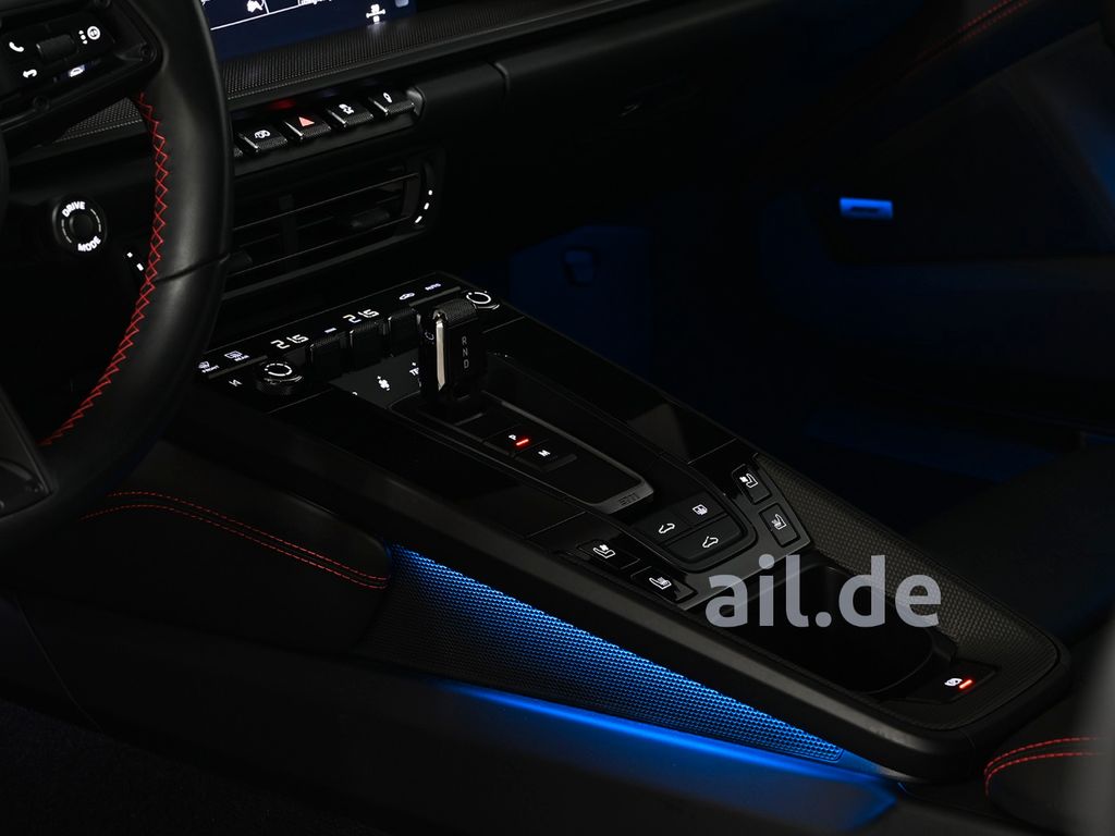 Porsche 992 2023