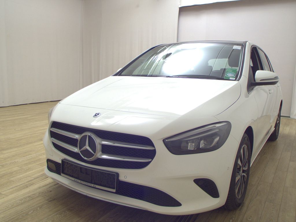 Mercedes-Benz B 180 2022