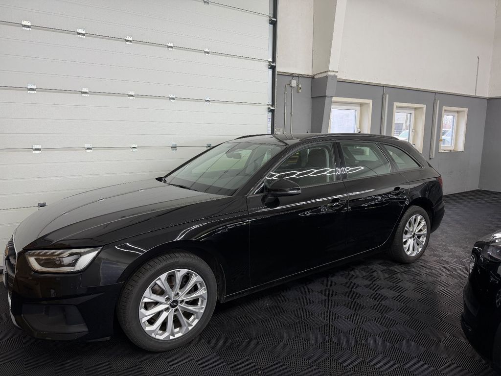 Audi A4 2022