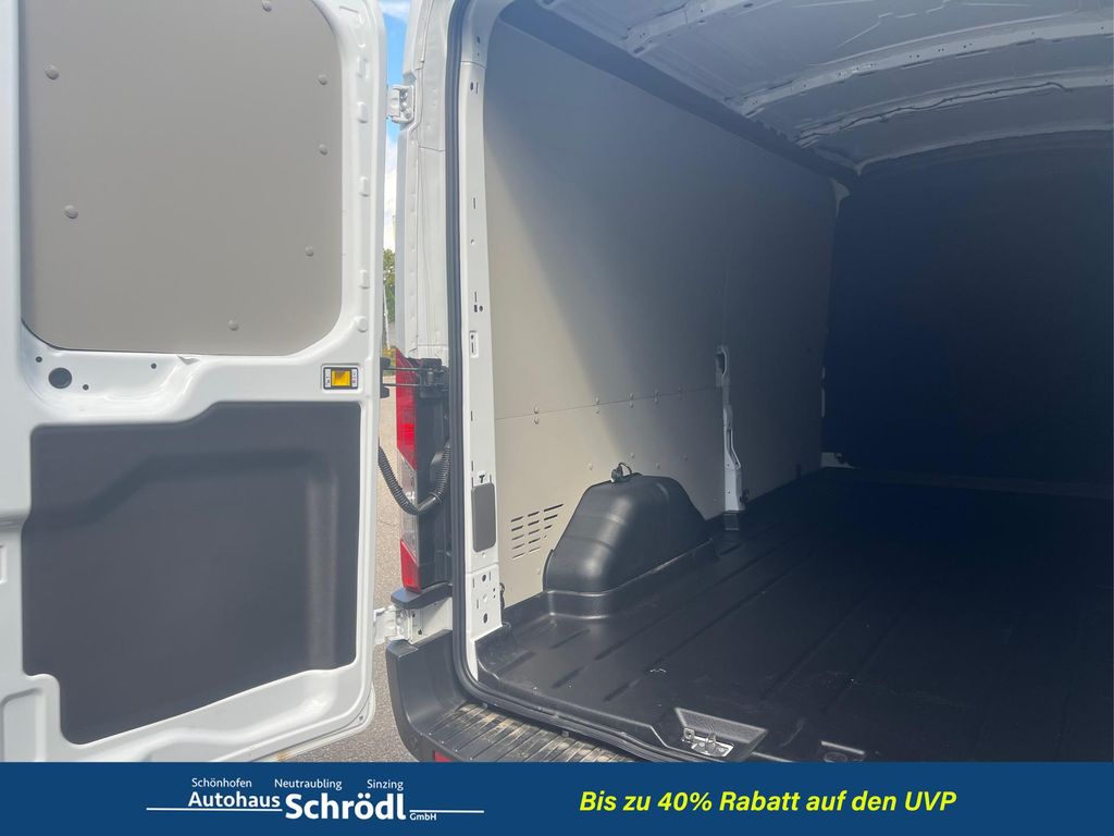 Ford Transit 2025