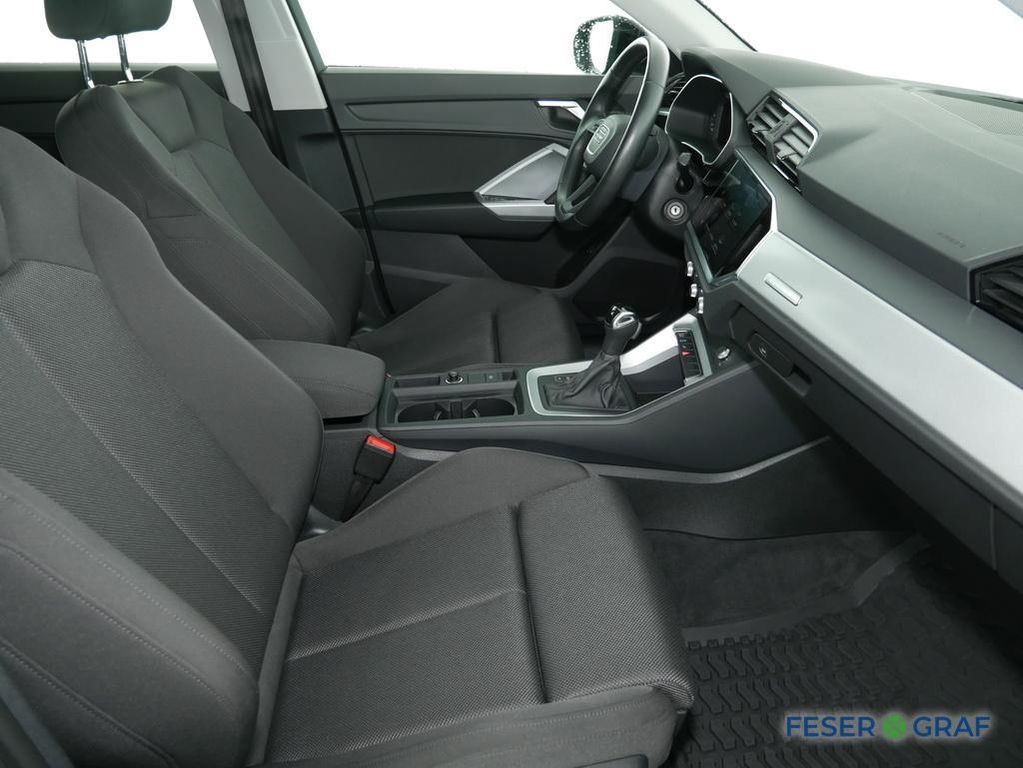 Audi Q3 2021