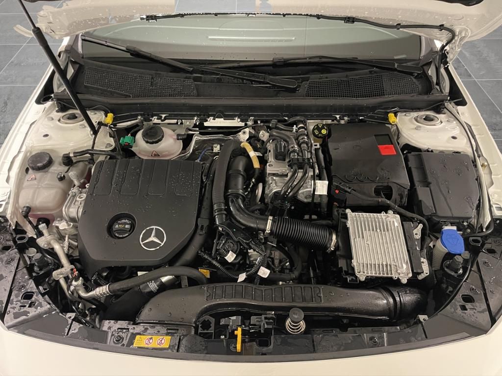 Mercedes-Benz A 250 2024