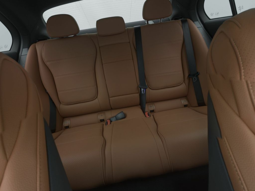 Mercedes-Benz C 200 2024