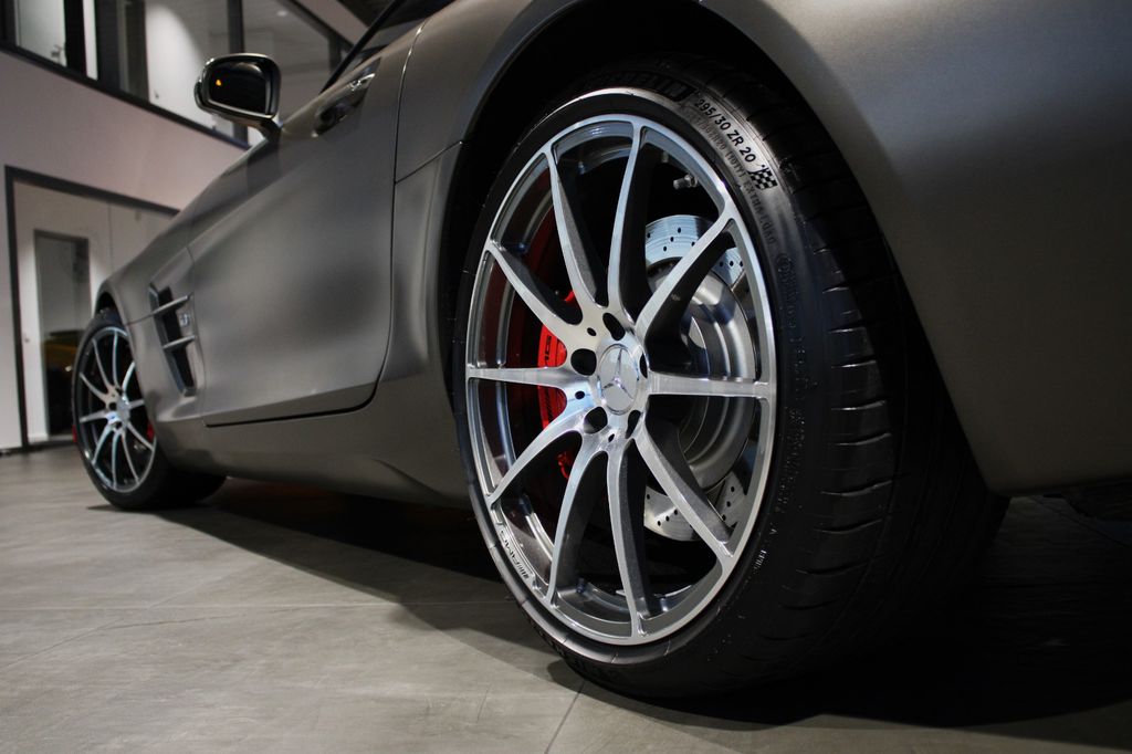 Mercedes-Benz SLS AMG 2011