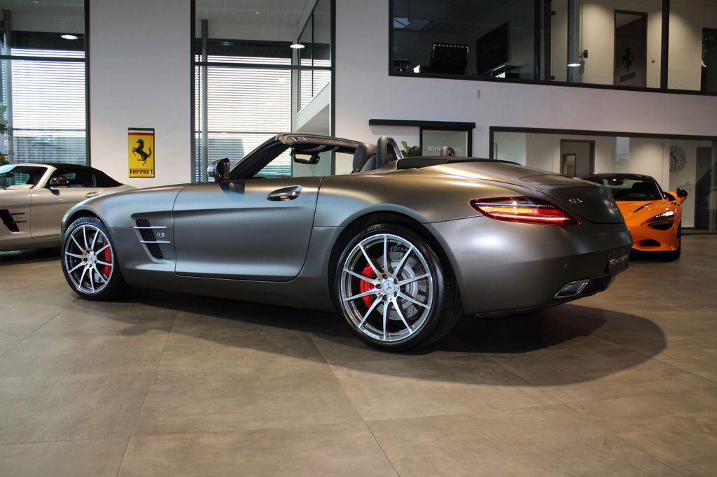 Mercedes-Benz SLS AMG 2011