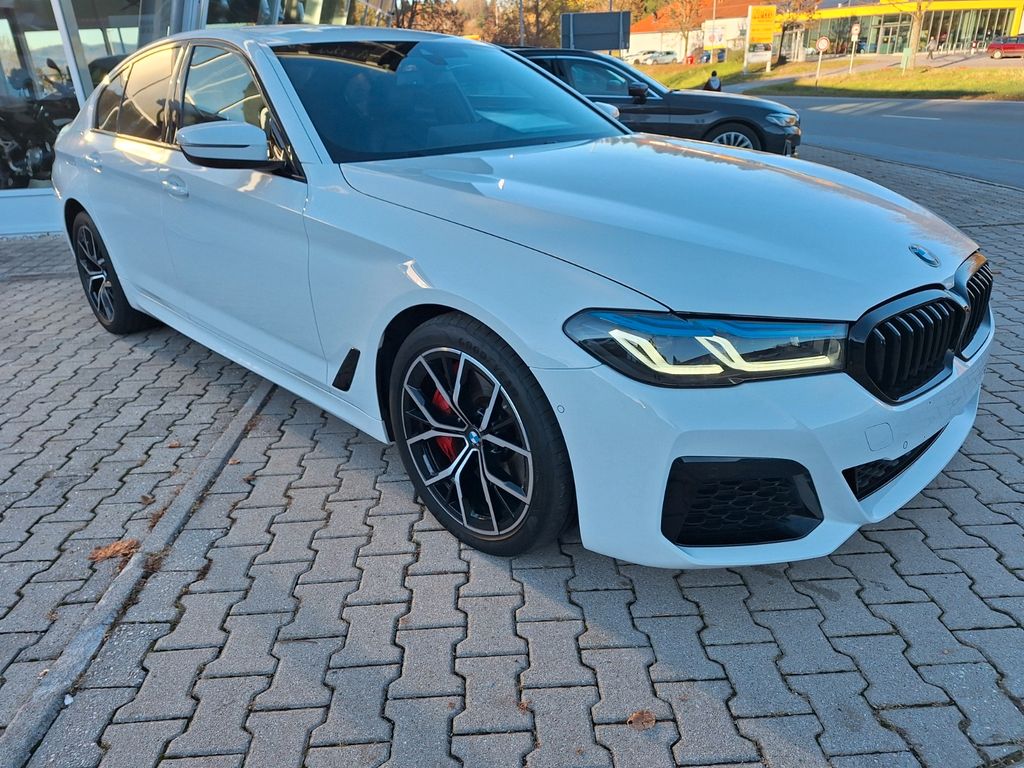 BMW 540 2022