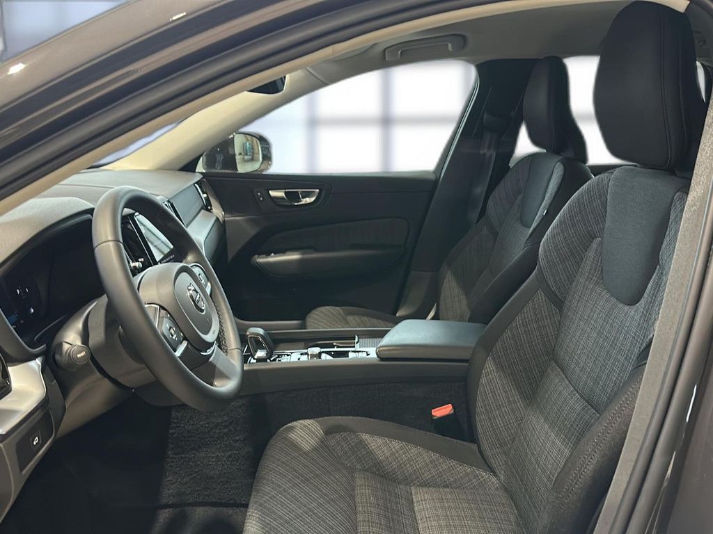 Volvo XC60 2022