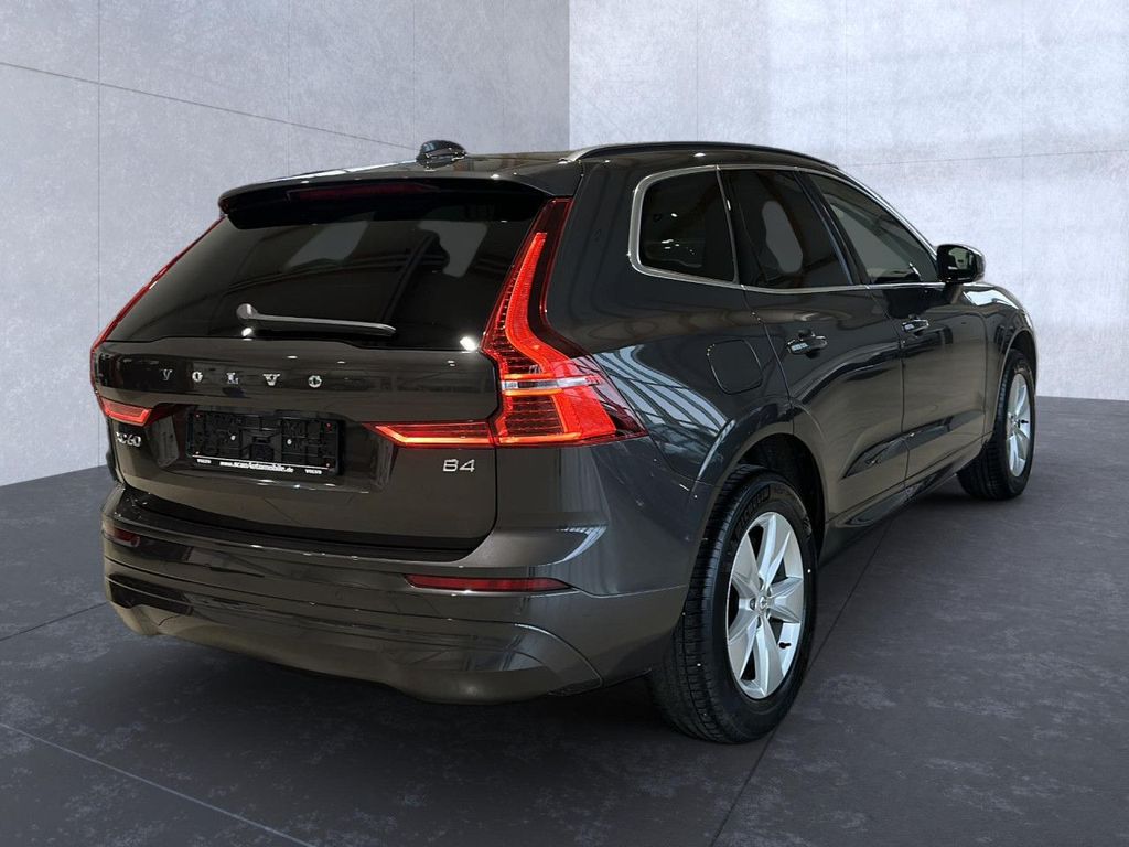 Volvo XC60 2022