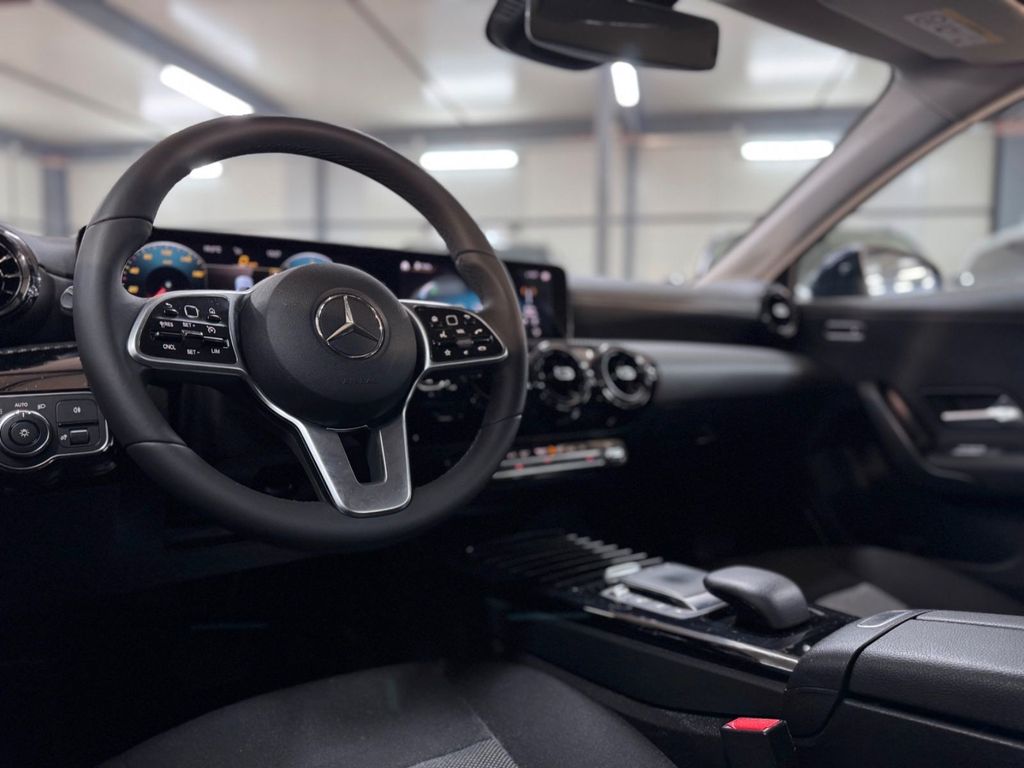 Mercedes-Benz A 180 2020