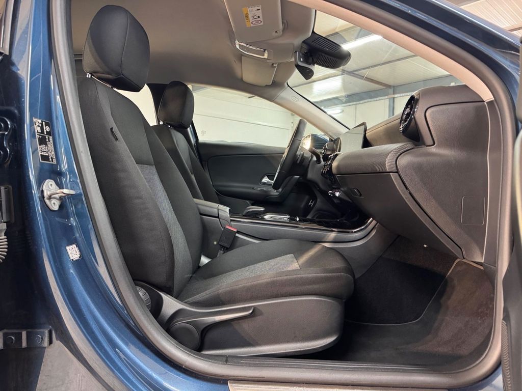 Mercedes-Benz A 180 2020