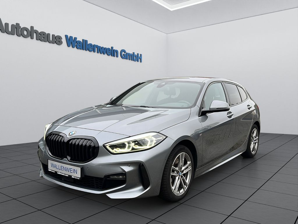 BMW 120 2023