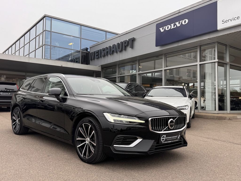 Volvo V60 2022
