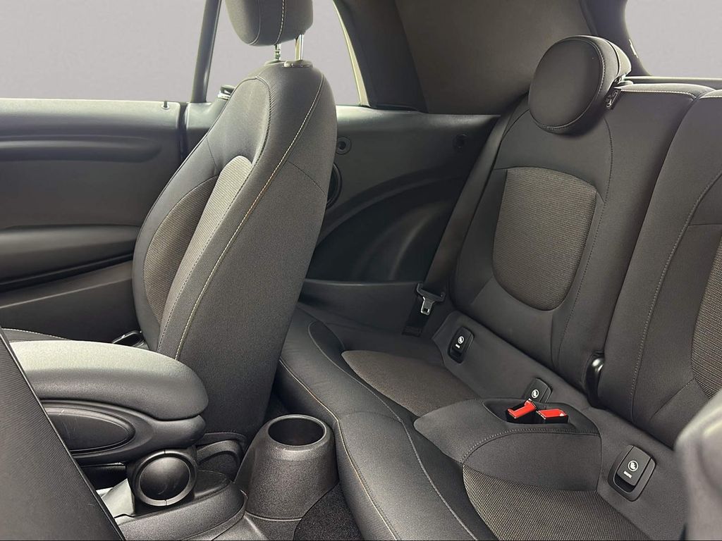 MINI One Cabrio 2022