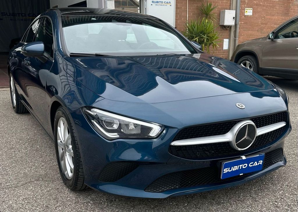 Mercedes-Benz CLA 200 2021