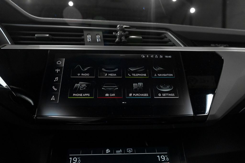 Audi e-tron 2020