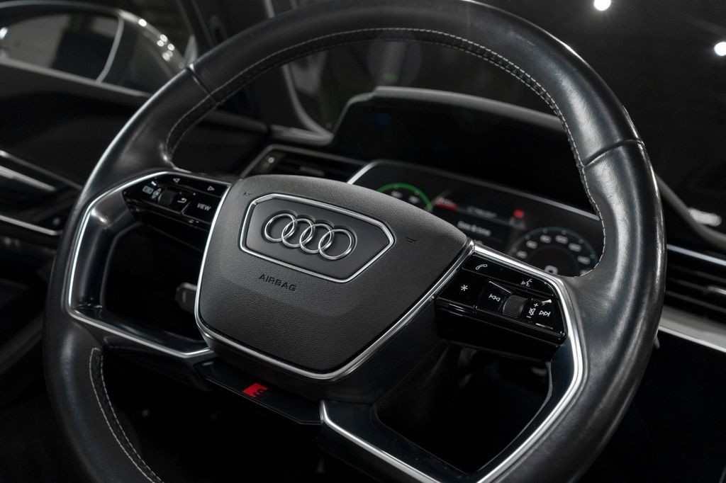 Audi e-tron 2020