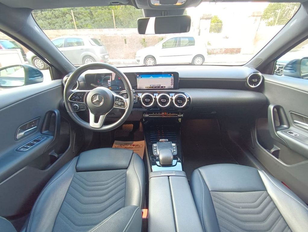 Mercedes-Benz A 180 2021