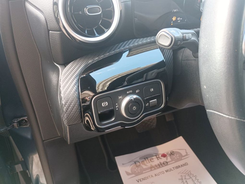 Mercedes-Benz A 180 2021