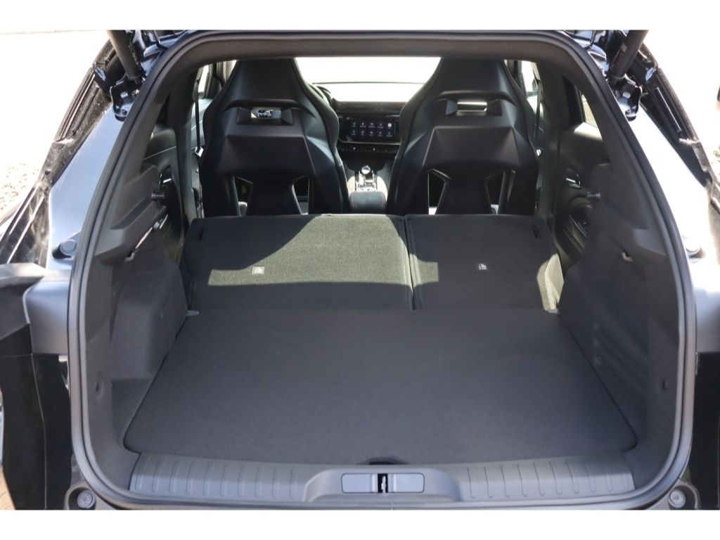 Alfa Romeo Junior 2025