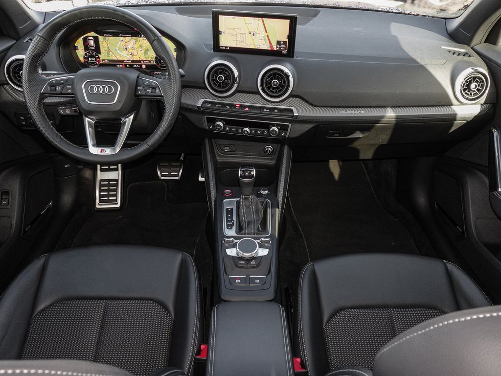 Audi SQ2 2022