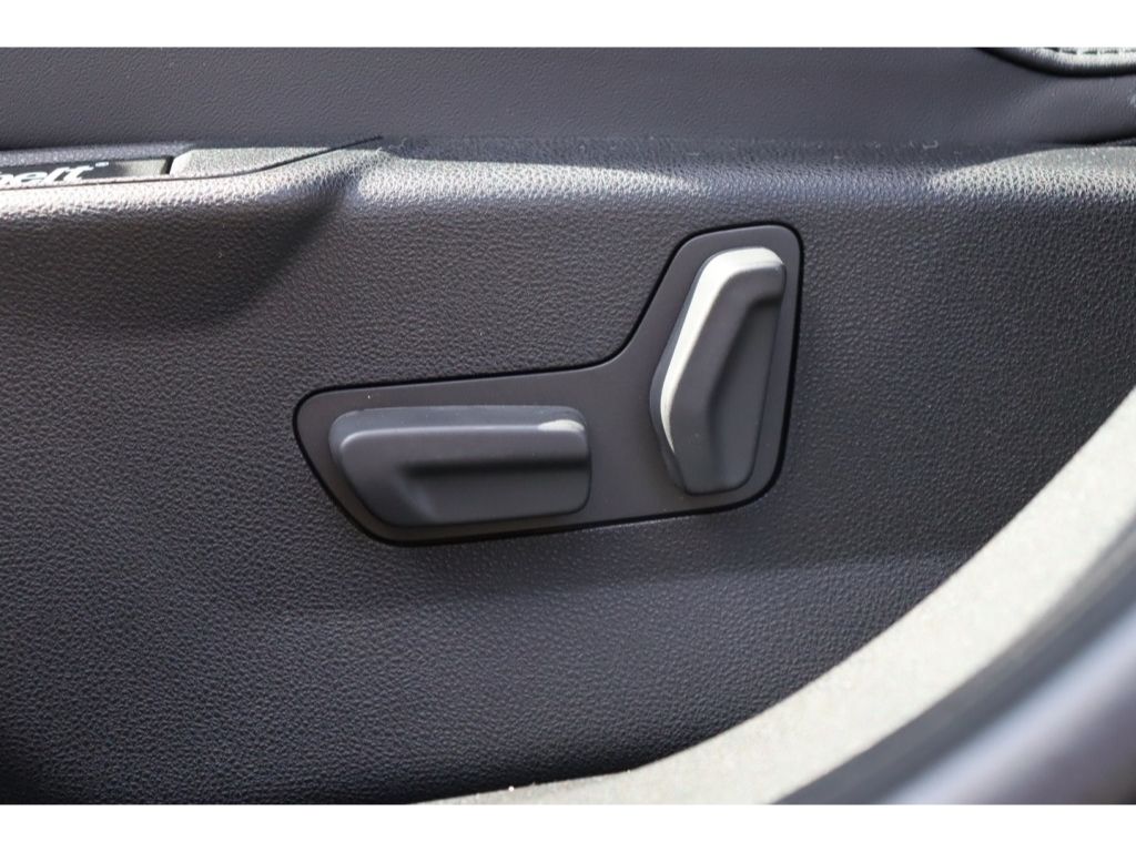 Alfa Romeo Junior 2025