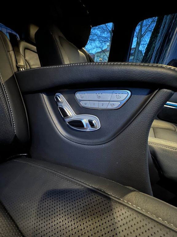 Mercedes-Benz V 220 2021