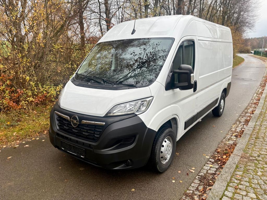 Opel Movano 2023