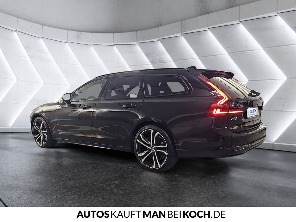 Volvo V90 2022